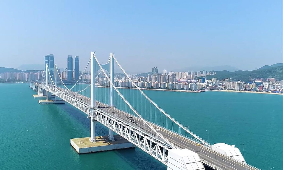 부산 세븐브릿지 - 위라의 터전